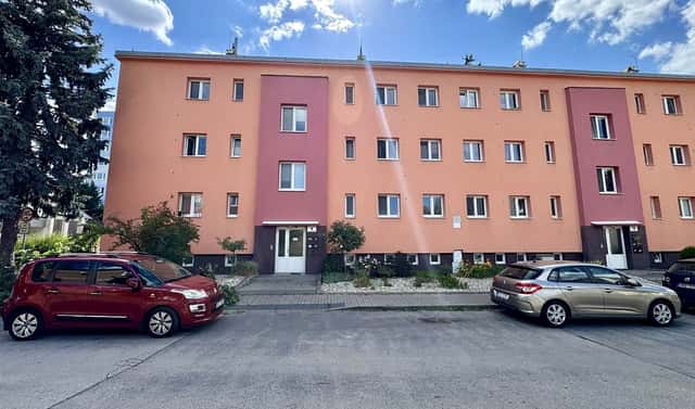 Prodej bytu 3+1 62 m², Seifertova, Hodonín