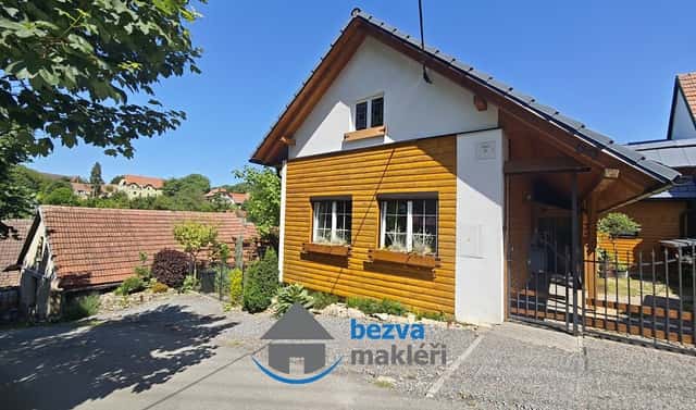 Prodej chaty/chalupy 195 m² s pozemkem 646 m², Javorník, okres Ústí nad Orlicí