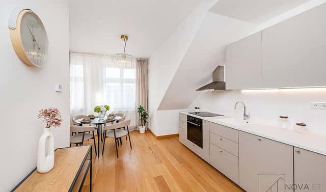 Prodej bytu 3+1 117 m², Chodská, Praha 2 – Vinohrady