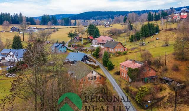 Prodej domu 251 m² s pozemkem 6 051 m², Benecko, okres Semily