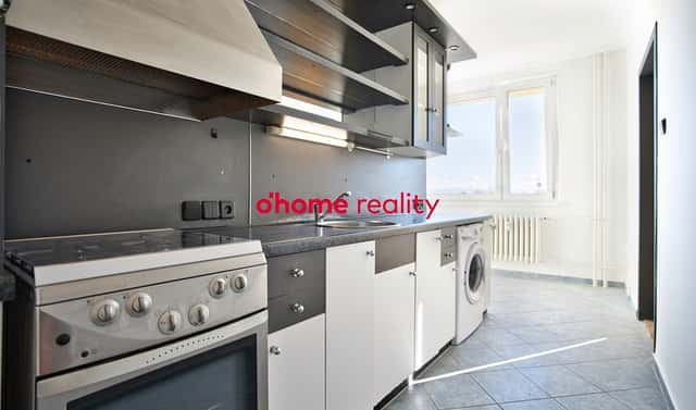 Prodej bytu 3+1 70 m², Schweitzerova, Olomouc – Povel