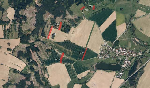 Prodej pole 28 210 m², Ústrašín, okres Pelhřimov