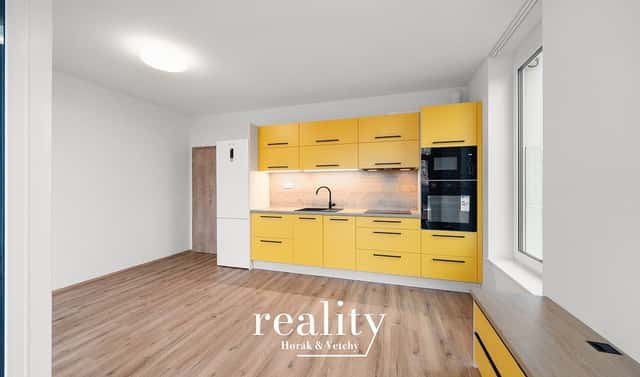 Pronájem bytu 2+kk 44 m², Jarošova, Znojmo