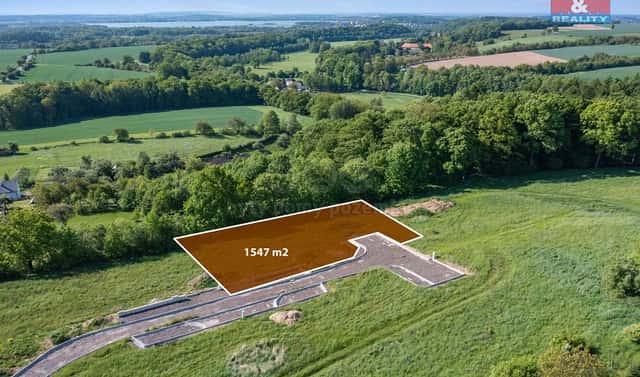 Prodej stavebního pozemku 1 547 m², Žernov, okres Náchod
