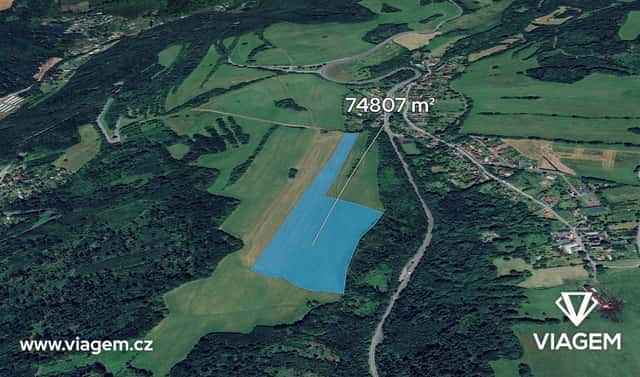 Prodej pole 49 871 m², Lipina, okres Olomouc