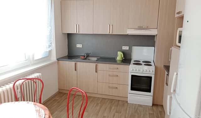 Pronájem bytu 1+1 30 m², Přímětická, Znojmo