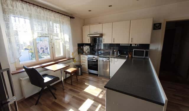 Prodej bytu 2+1 75 m², V. Meerwalda, Karlovy Vary – Dvory