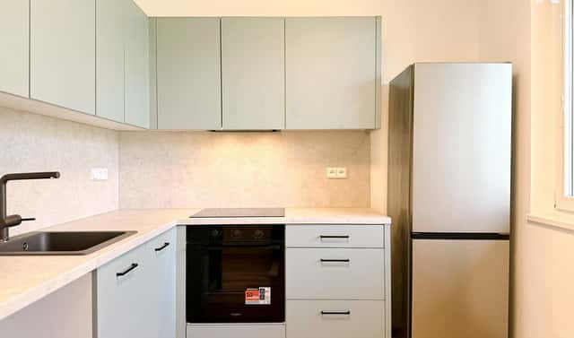 Pronájem bytu 1+1 35 m², Absolonova, Brno – Komín, okres Brno-město