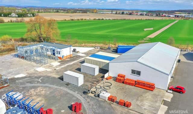 Pronájem skladovacích prostor 124 m², Stavební, Hradec Králové – Slezské Předměstí