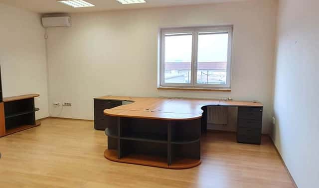 Pronájem kanceláře 33 m², Pode Mlýnem, Olomouc