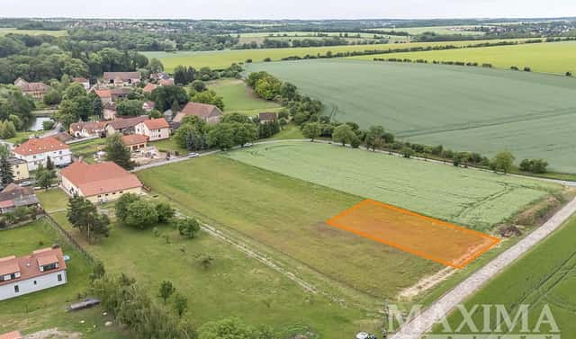 Prodej stavebního pozemku 1 208 m², Číčovice, okres Praha-západ
