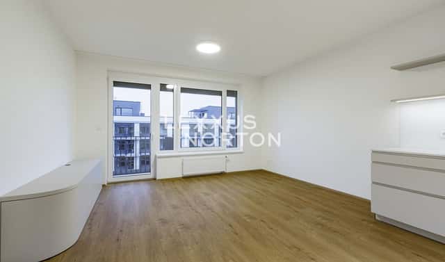 Pronájem bytu 2+kk 57 m², Stejnosměrná, Praha 9 – Vysočany