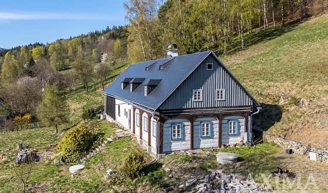Prodej domu 260 m² s pozemkem 8 447 m², Kryštofovo Údolí, okres Liberec
