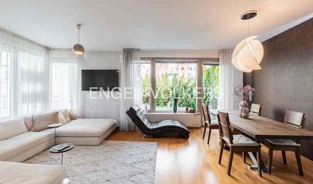 Pronájem bytu 3+kk 88 m², Jeseniova, Praha 3 – Žižkov