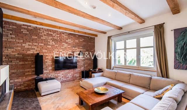 Pronájem domu 360 m² s pozemkem 583 m², Fetrovská, Praha 6 – Dejvice