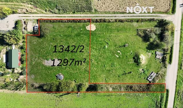 Prodej stavebního pozemku 1 297 m², Štěkeň, okres Strakonice