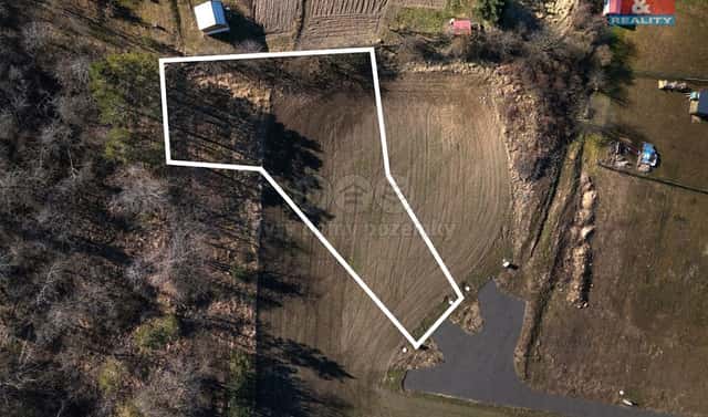Prodej zahrady 1 187 m², Líšťany, okres Louny