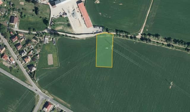 Prodej pole 31 356 m², Ronov nad Doubravou, okres Chrudim