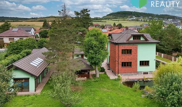 Prodej domu 235 m² s pozemkem 1 790 m², Polní, Hýskov, okres Beroun