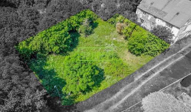 Prodej stavebního pozemku 1 142 m², Lubenec, okres Louny