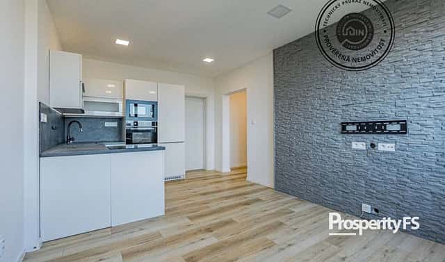 Pronájem bytu 3+kk 53 m², Plzeňská, Ostrava – Hrabůvka, okres Ostrava-město