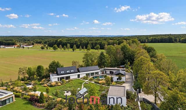 Prodej domu 396 m² s pozemkem 5 535 m², Lipí – Kaliště u Lipí, okres České Budějovice