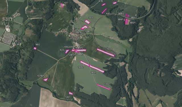 Prodej pole 68 340 m², Mladotice – Chrášťovice, okres Plzeň-sever