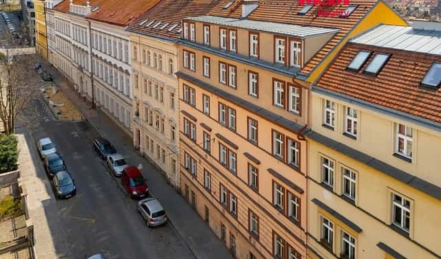 Prodej bytu 2+kk 35 m², Grafická, Praha 5 – Smíchov