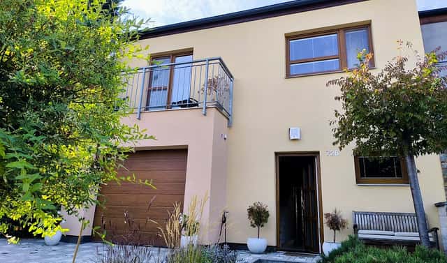Pronájem domu 170 m², Brandýská, Bašť, okres Praha-východ