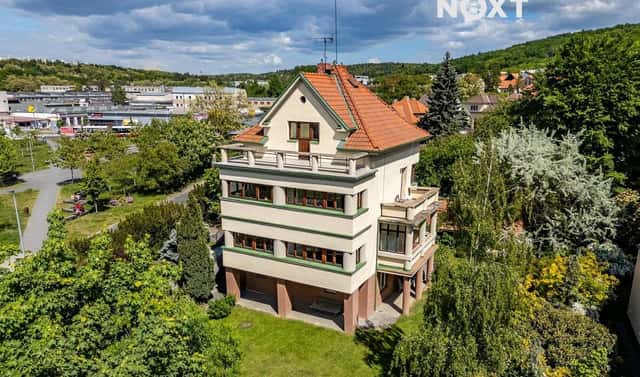 Prodej domu 300 m² s pozemkem 1 330 m², Revoluce, Praha 4 – Modřany