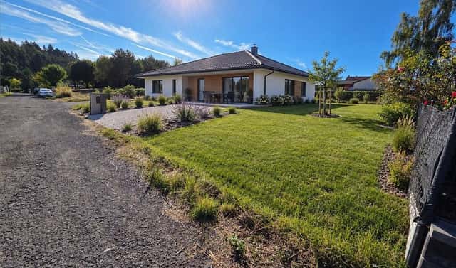 Prodej stavebního pozemku 1 000 m², Březí, okres Praha-východ