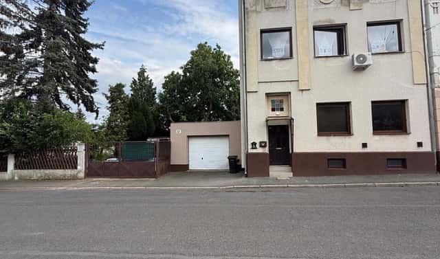 Prodej domu 280 m² s pozemkem 476 m², Mostecká, Jirkov, okres Chomutov