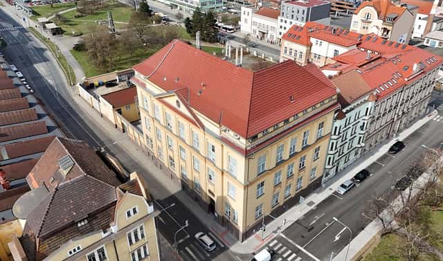 Prodej komerčního objektu (jiného typu) 3 843 m², Tylova, Plzeň – Jižní Předměstí, okres Plzeň-město