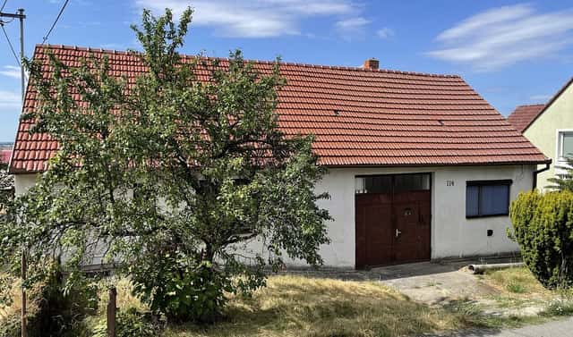 Prodej domu 120 m² s pozemkem 640 m², Strážovice, okres Hodonín