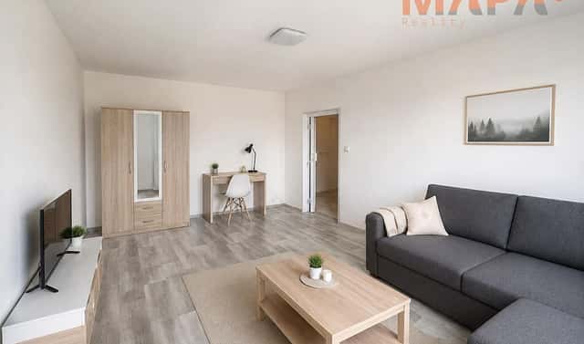 Prodej bytu 2+1 53 m², Cihlářská, Chomutov