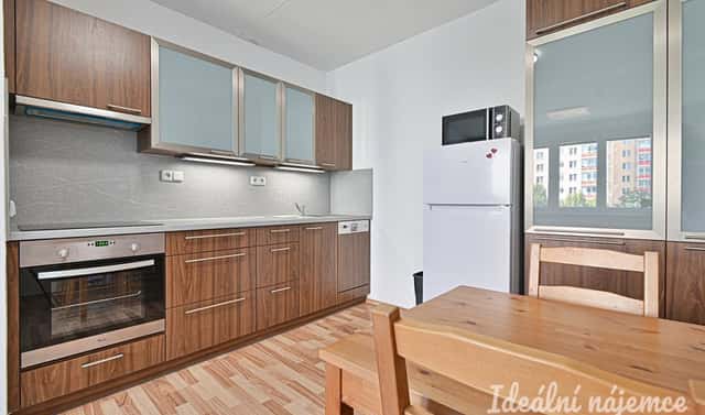 Pronájem bytu 2+kk 44 m², Spodní, Brno – Bohunice, okres Brno-město