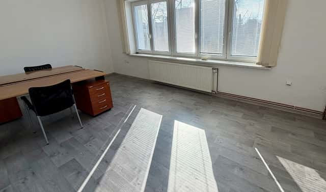 Pronájem kanceláře 24 m², Stojanova, Uherské Hradiště