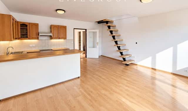 Prodej domu 71 m² s pozemkem 96 m², Na Štěpnici, Rosice, okres Brno-venkov
