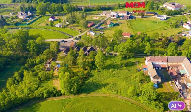 Prodej pozemku 1 989 m², Hradec nad Svitavou, okres Svitavy