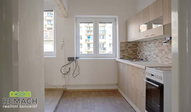 Pronájem bytu 1+kk 38 m², Smiřických, Náchod