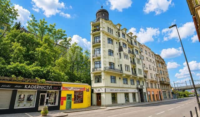 Pronájem bytu 1+1 30 m², Husitská, Praha 3 – Žižkov