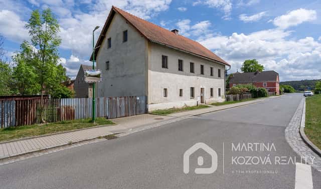 Prodej domu 400 m² s pozemkem 1 459 m², Jestřebí, okres Česká Lípa