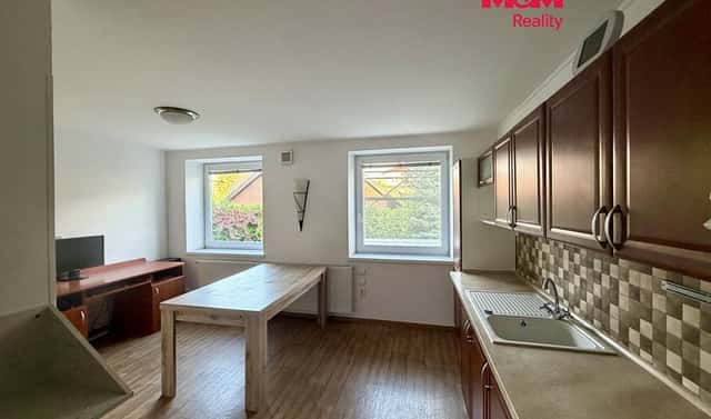 Pronájem bytu 3+1 80 m², SNP, Chomutov