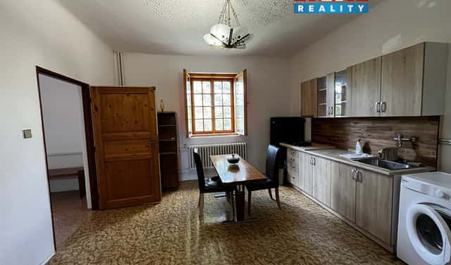 Pronájem bytu 2+1 80 m², Pod třešněmi, Praha 5 – Hlubočepy