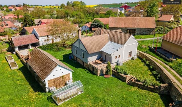 Prodej domu 167 m² s pozemkem 5 209 m², Červené Pečky – Bořetice, okres Kolín