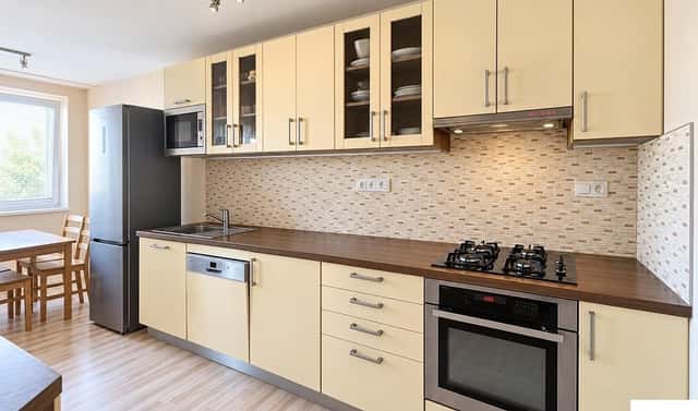 Pronájem bytu 3+1 72 m², V Horkách, Praha 4 – Nusle