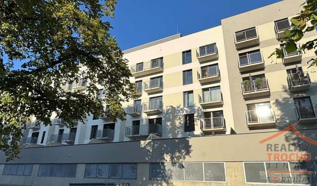 Pronájem bytu 2+kk 44 m², Pod Zámečkem, Hradec Králové – Nový Hradec Králové