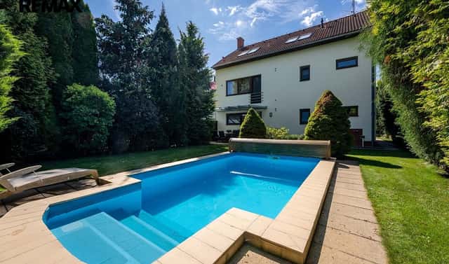 Prodej domu 255 m² s pozemkem 671 m², Brno – Žebětín, okres Brno-město
