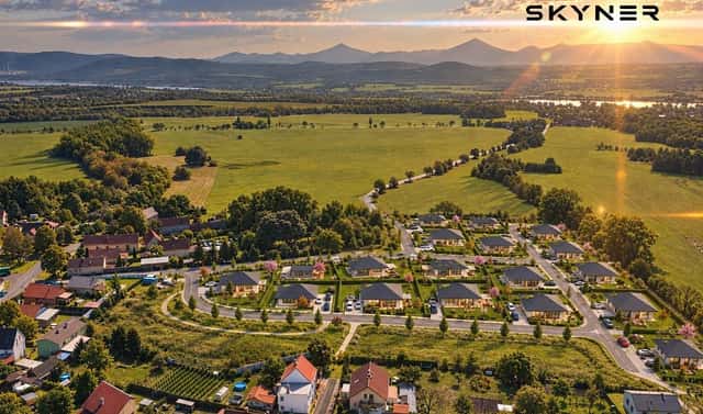 Prodej stavebního pozemku 826 m², Krupka – Unčín, okres Teplice