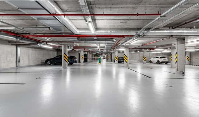 Parkovací stání na U Mlýnského kanálu, Praha 8, U Mlýnského kanálu, Praha 8 – Karlín
